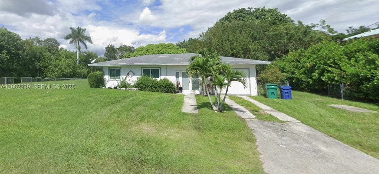 Single Family Residence at Florida City, FL, 33034