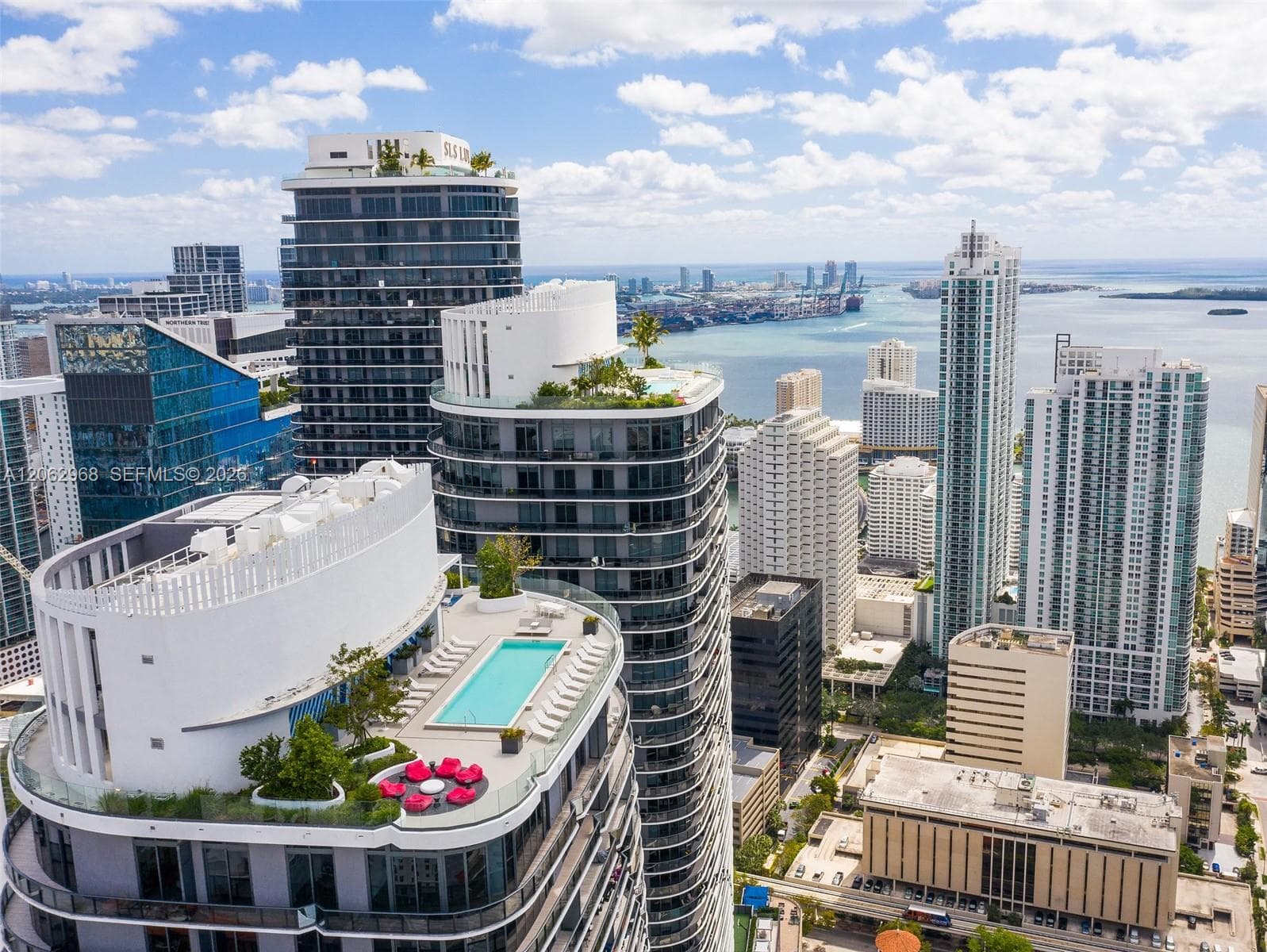Condominium at 55 SW 9th St # 3507, Miami FL 33130