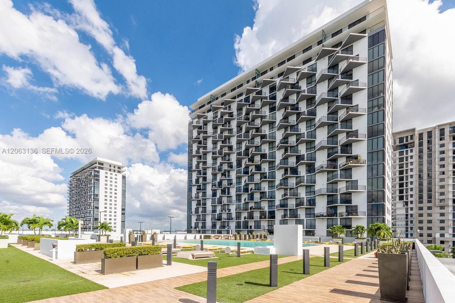 Condominium at 5300 Paseo Blvd # 1905, Doral FL 33166