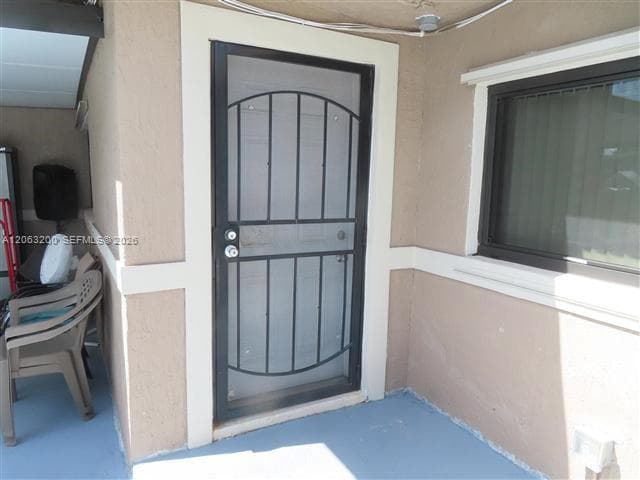 Efficiency at 3760 NW 197th St # 2, Miami Gardens FL 33055