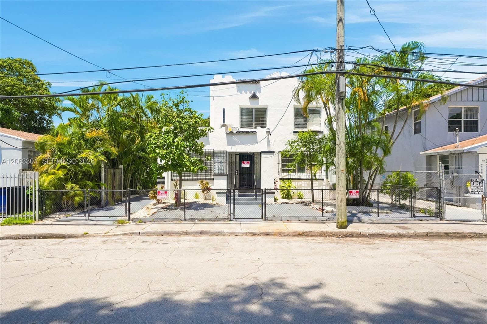 Apartment at 128 NW 9th Ave # 1, Miami FL 33128