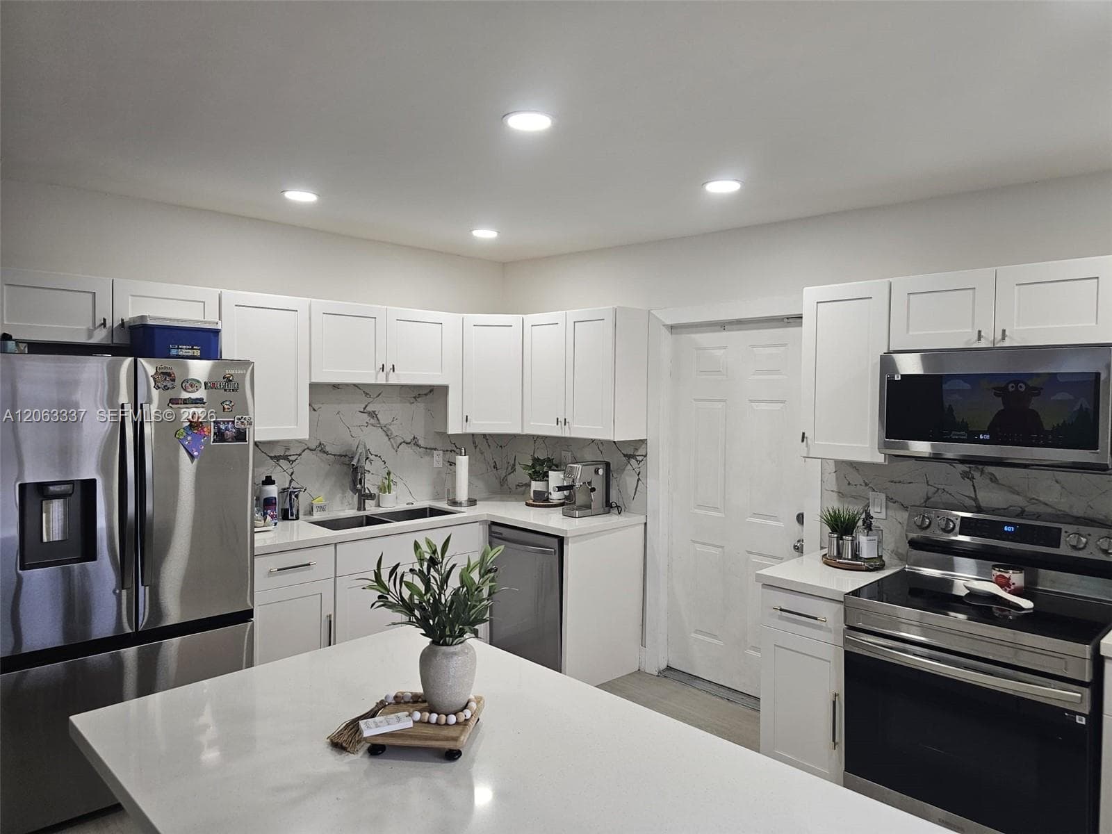 Single Family Residence at 75 SW 18th Ave, Homestead FL 33030