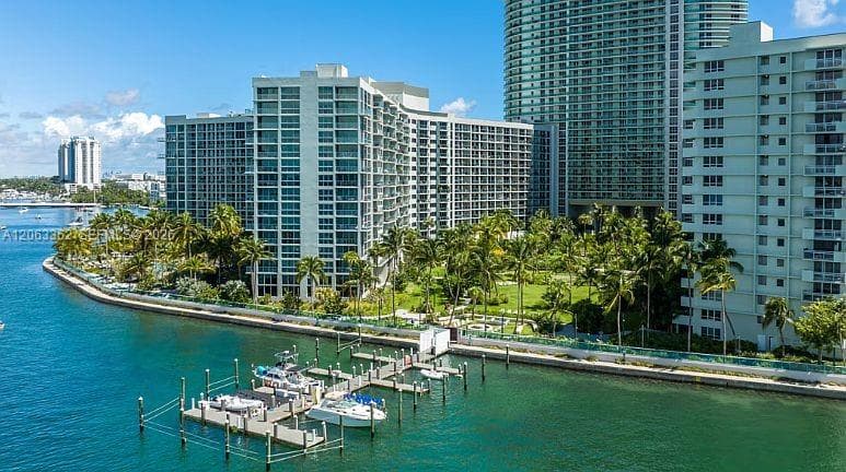 Condominium at 1500 Bay Rd # 1002S, Miami Beach FL 33139