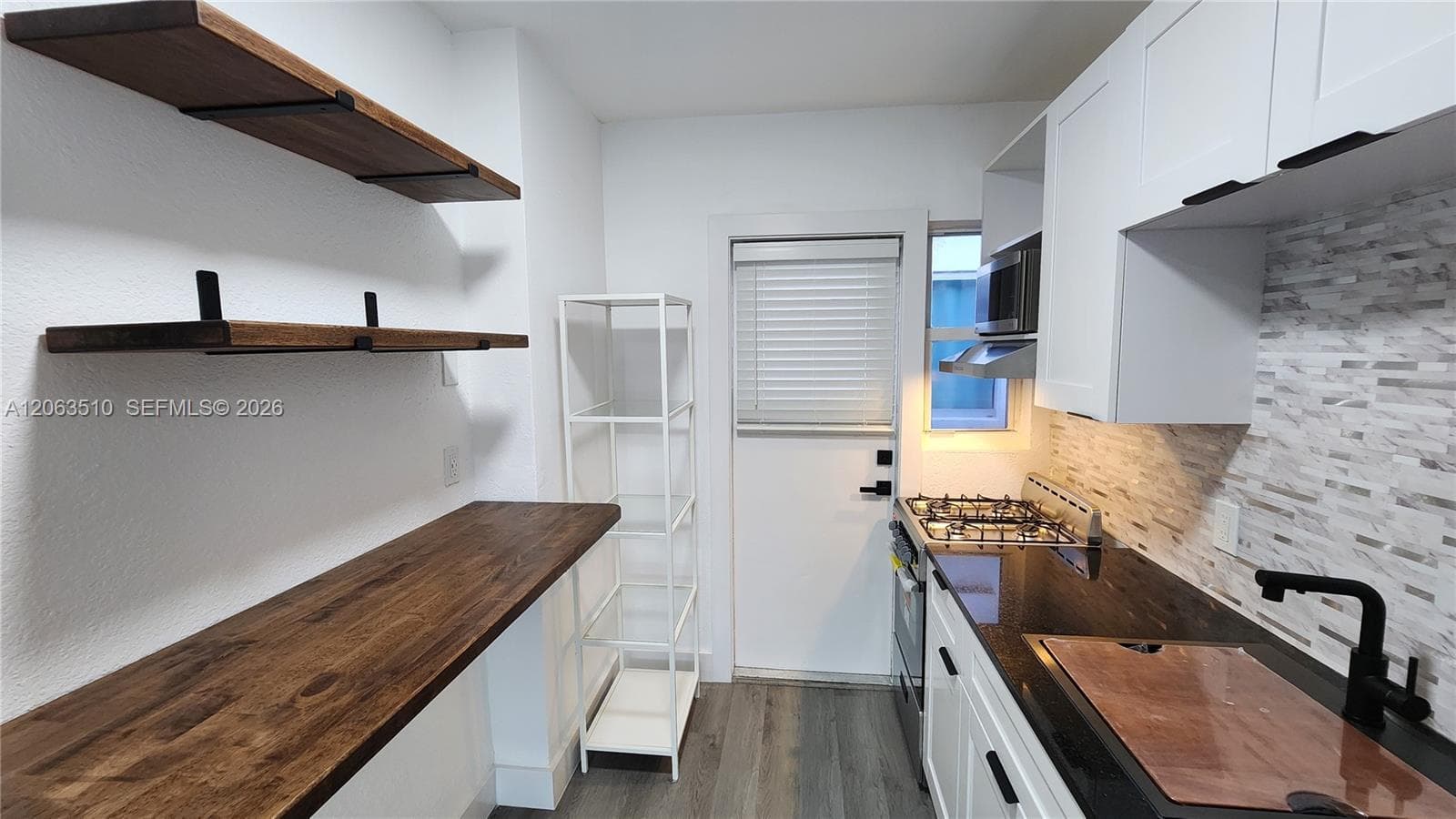 Condominium at 300 74th St # 14, Miami Beach FL 33141