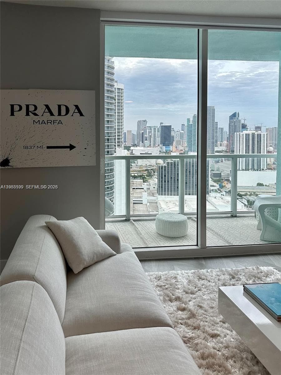 Condominium at 1900 N Bayshore Dr # 3919, Miami FL 33132