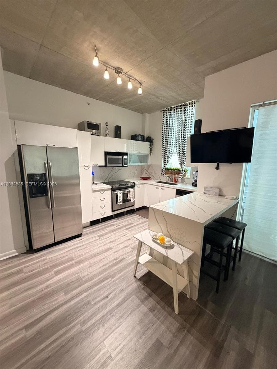 Apartment at 133 NE 2nd Ave # 401, Miami FL 33132