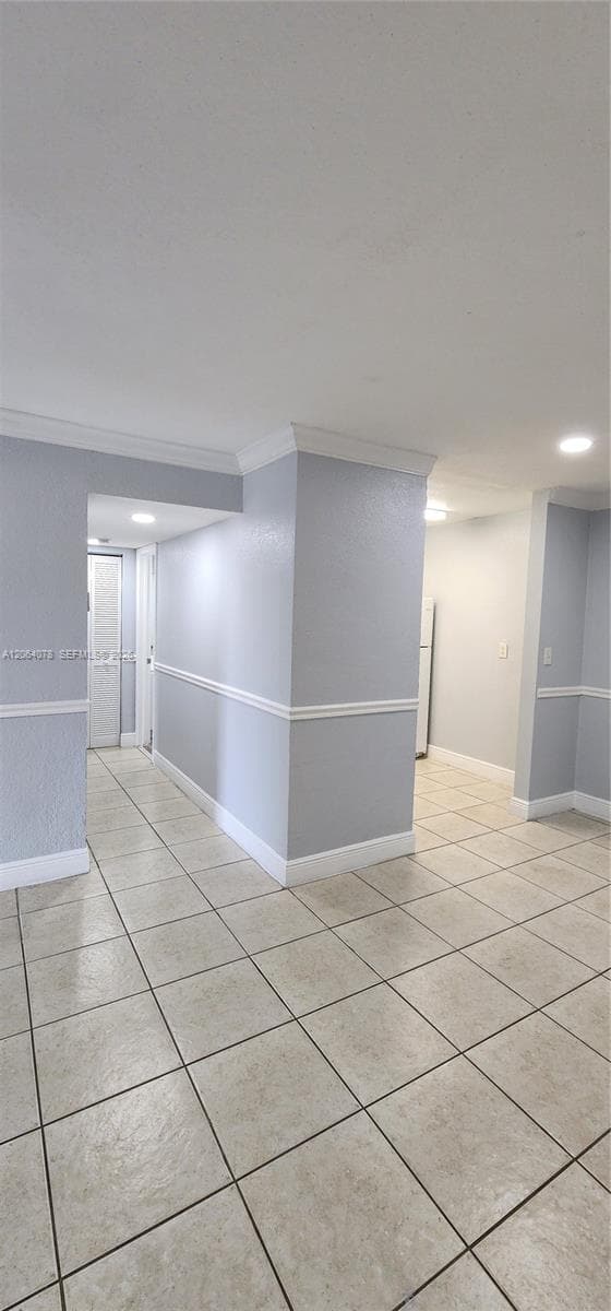 Apartment at 9405 SW 76th St # Y32, Miami FL 33173