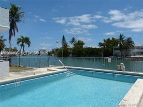 Condominium at 200 S Shore Dr # 7, Miami Beach FL 33141