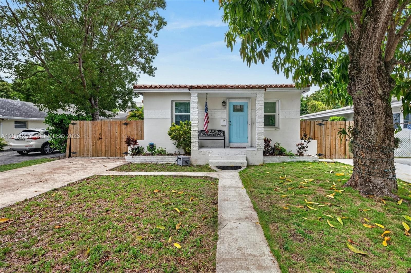Single Family Residence at 3780 SW 27th Ter, Miami FL 33134