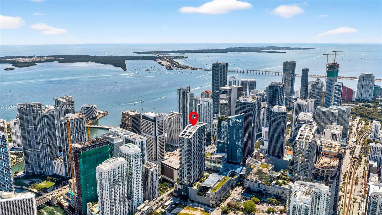 Condominium at 68 SE 6th St # 3311, Miami FL 33131