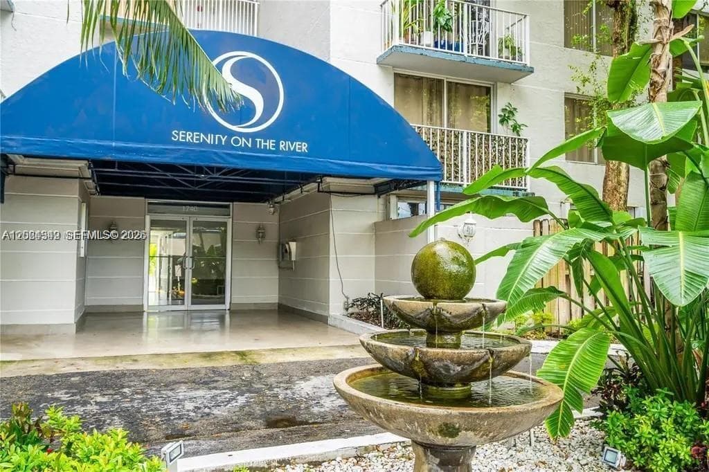 Condominium at 1740 NW N River Dr # 419, Miami FL 33125