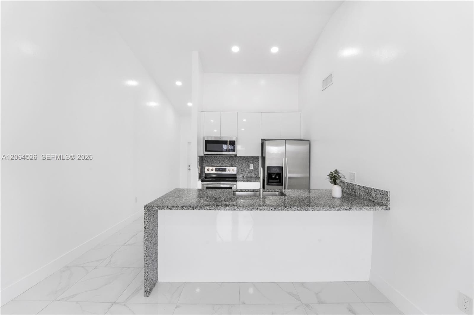 Villa at 6742 NW 188th Ter # 6742, Hialeah FL 33015