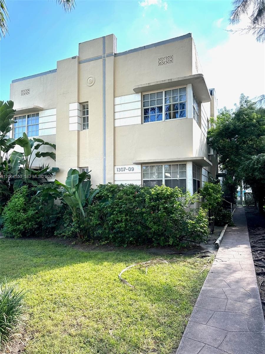 Apartment at 1309 Euclid Ave # 8, Miami Beach FL 33139