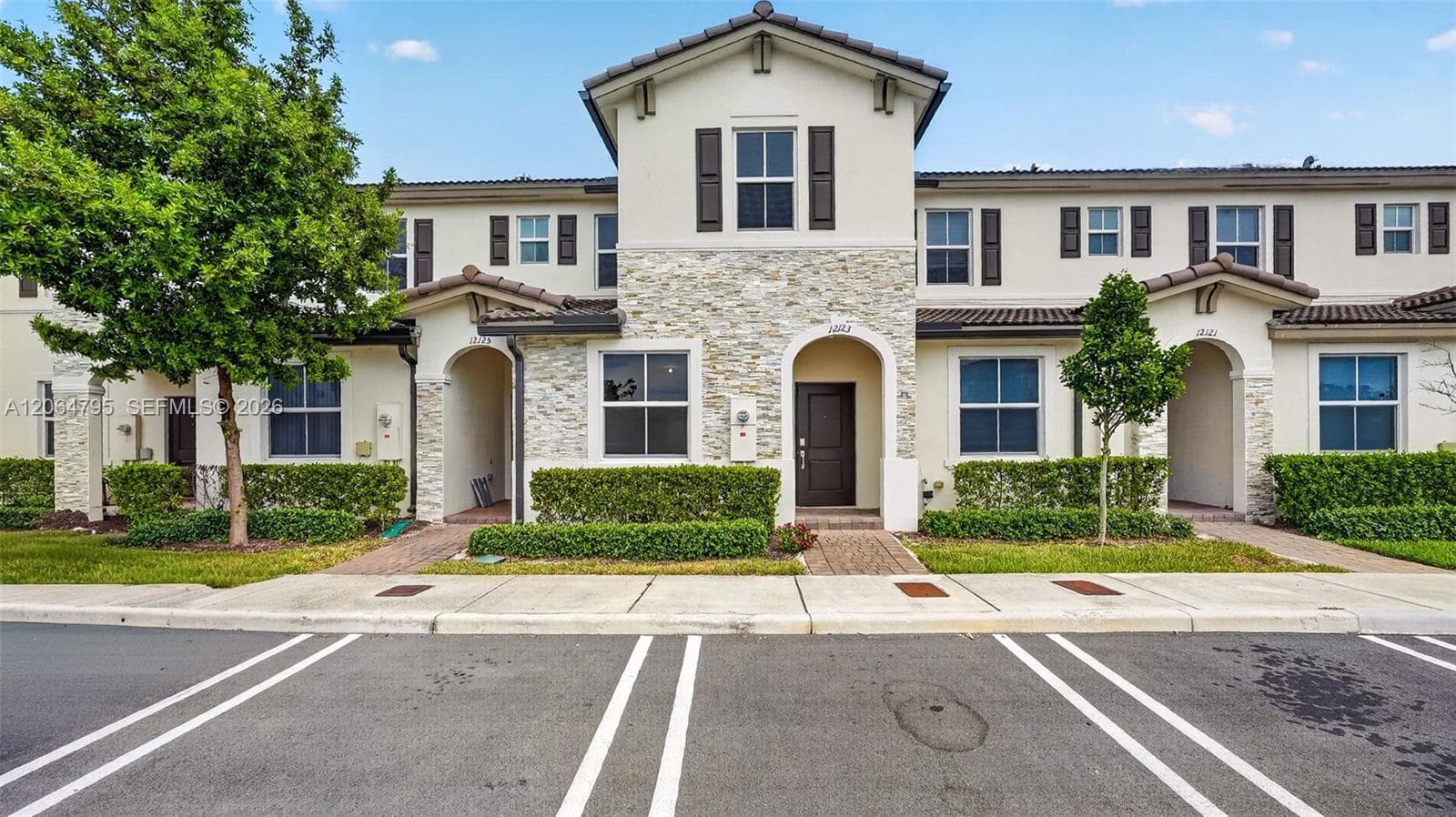 Villa at 12123 NW 23rd Ct # 12123, Miami FL 33167