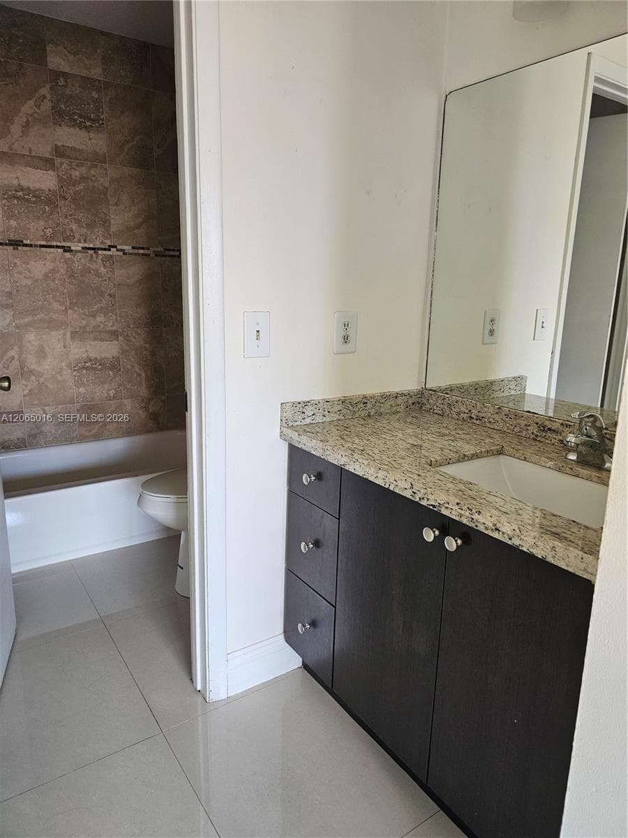 Condominium at 6535 W 27th Ct # 48, Hialeah FL 33016