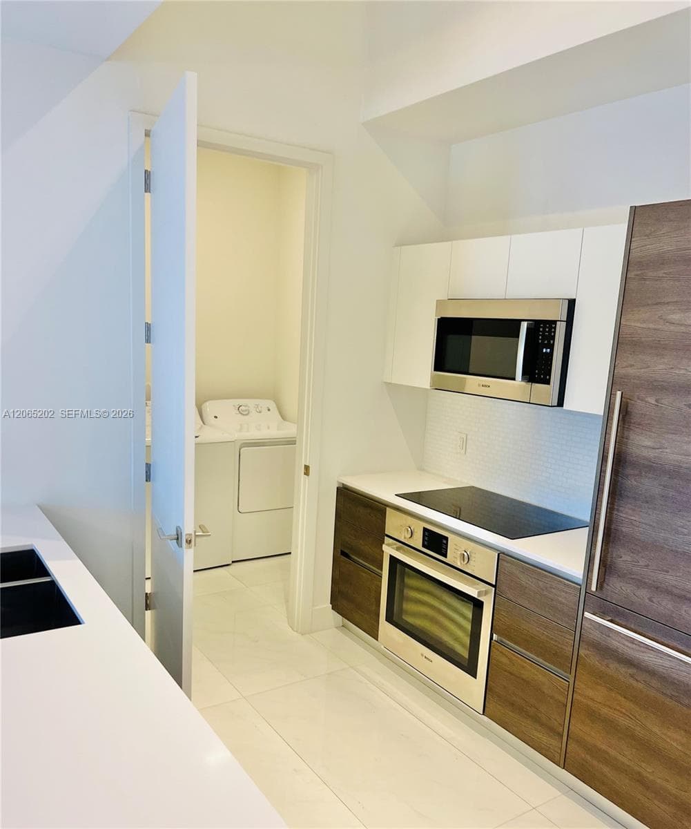 Condominium at 301 Altara Ave # 210, Coral Gables FL 33146