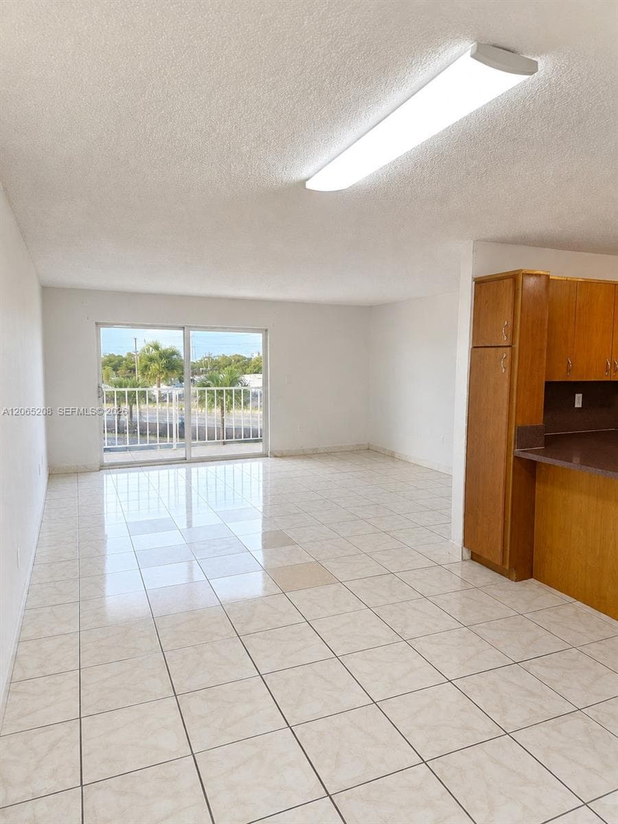 Condominium at 555 NE 123rd St # D, North Miami FL 33161