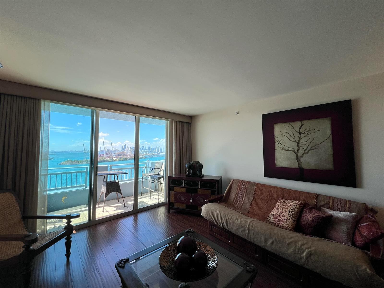 Condominium at 90 ALTON Road # 2110, Miami Beach FL 33139