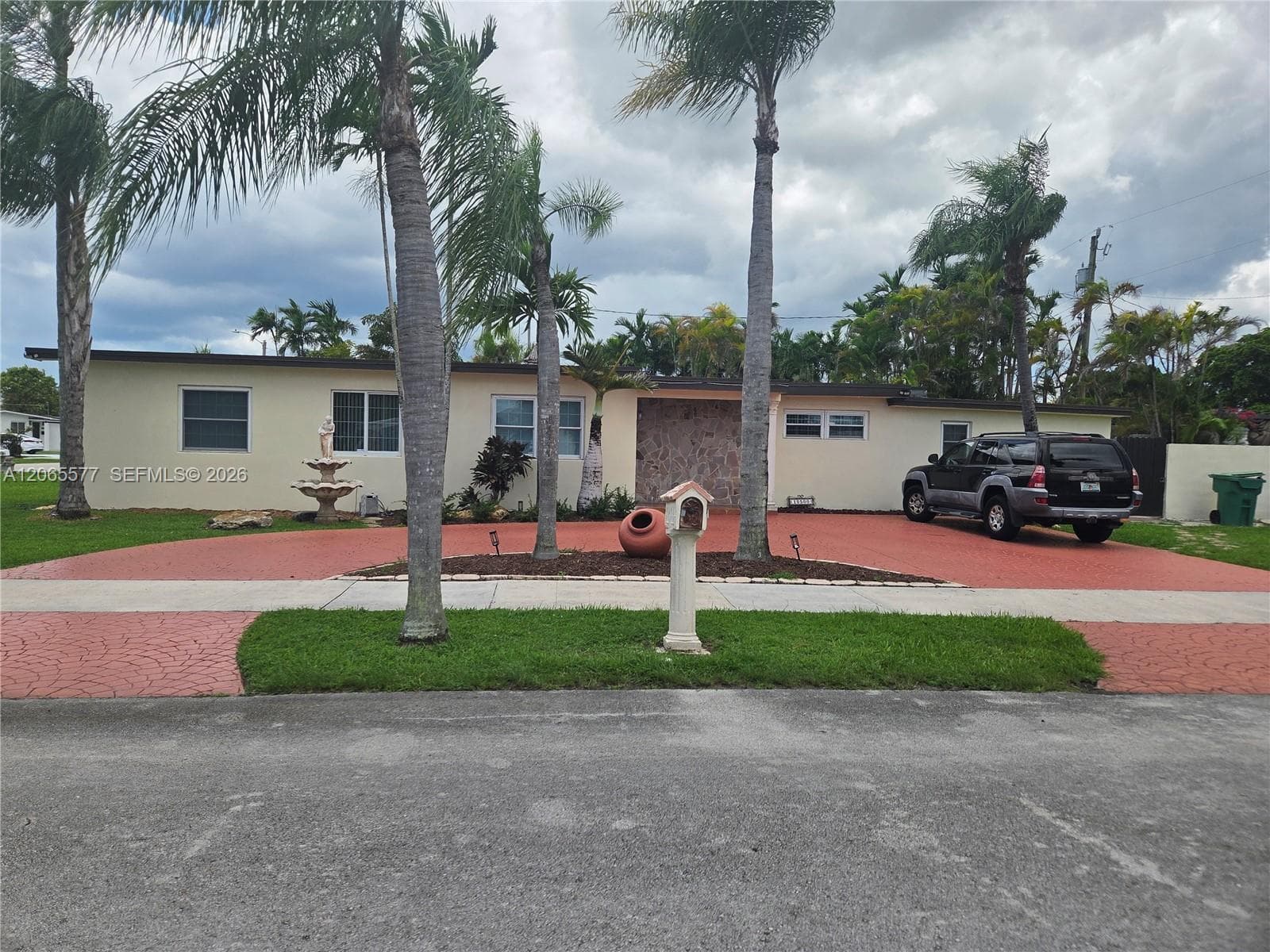 Single Family Residence at 10500 SW 30th St, Miami FL 33165