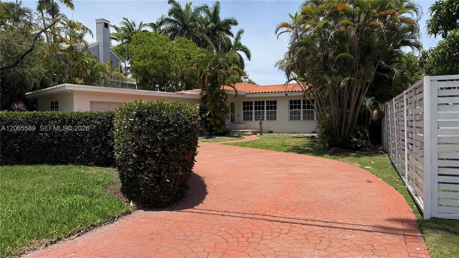 Single Family Residence at 921 Belle Meade Island Dr, Miami FL 33138
