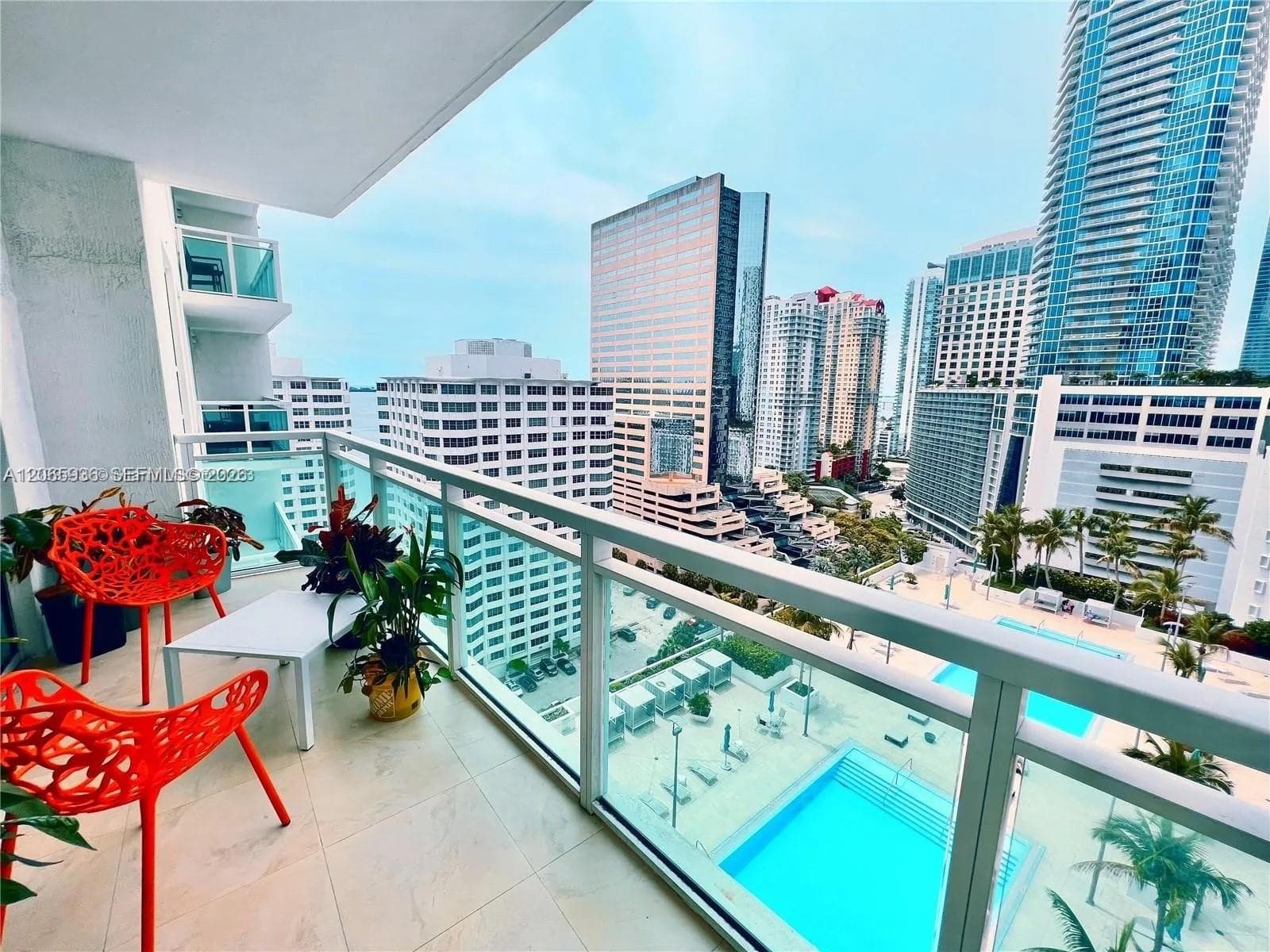 Condominium at 950 Brickell Bay Dr # 1807, Miami FL 33131