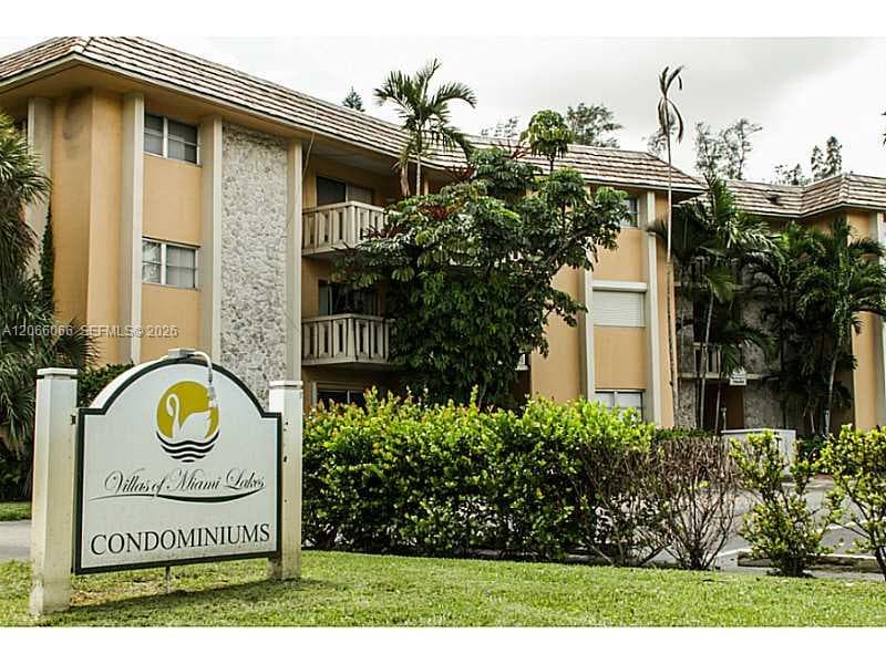 Condominium at 7400 Miami Lakes Dr # D107, Miami Lakes FL 33014