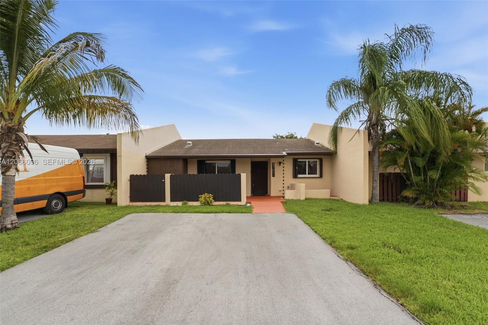Townhouse at 11601 SW 123rd Ave, Miami FL 33186