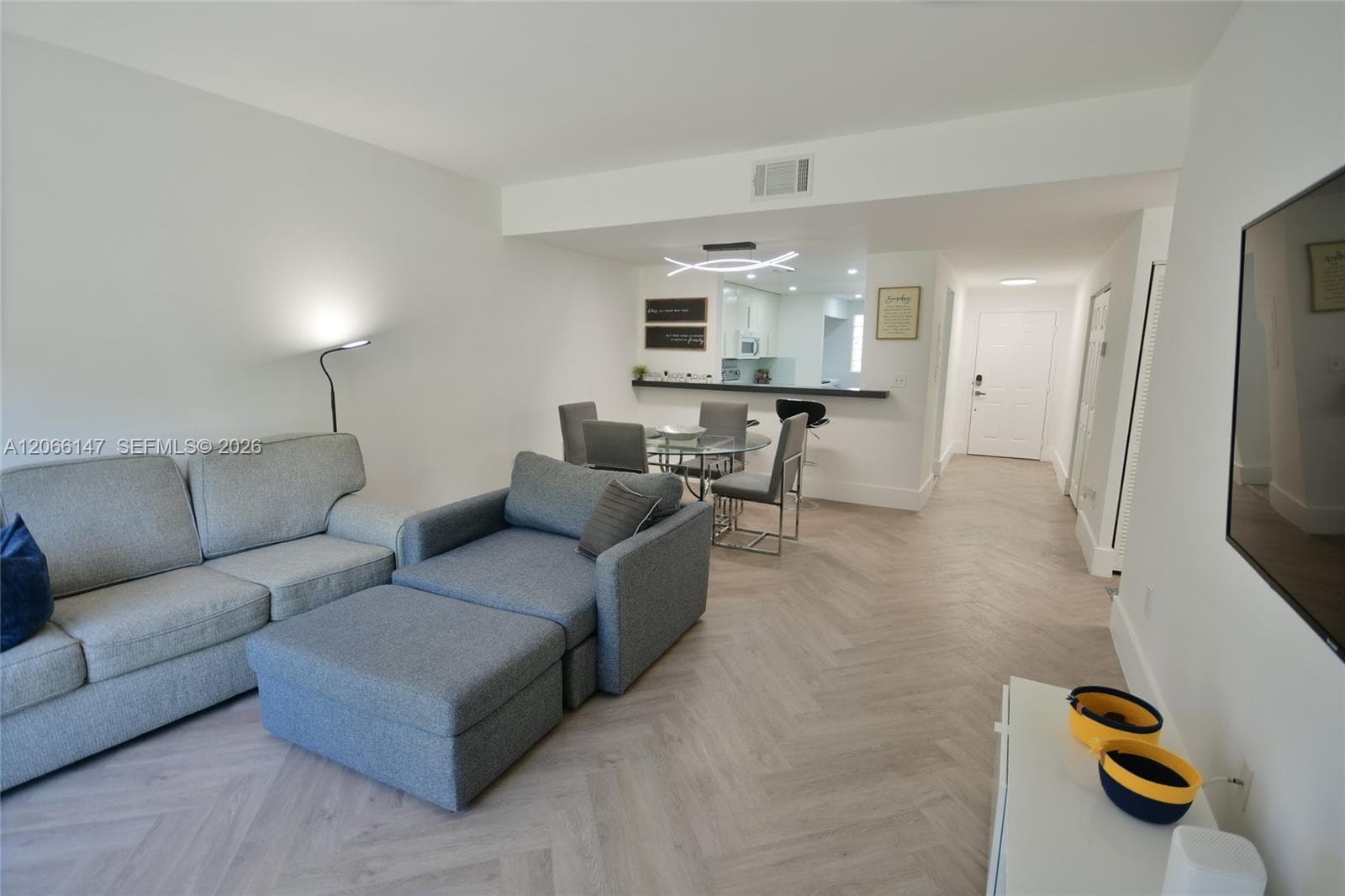 Condominium at 10026 Hammocks Blvd # 6, Miami FL 33196