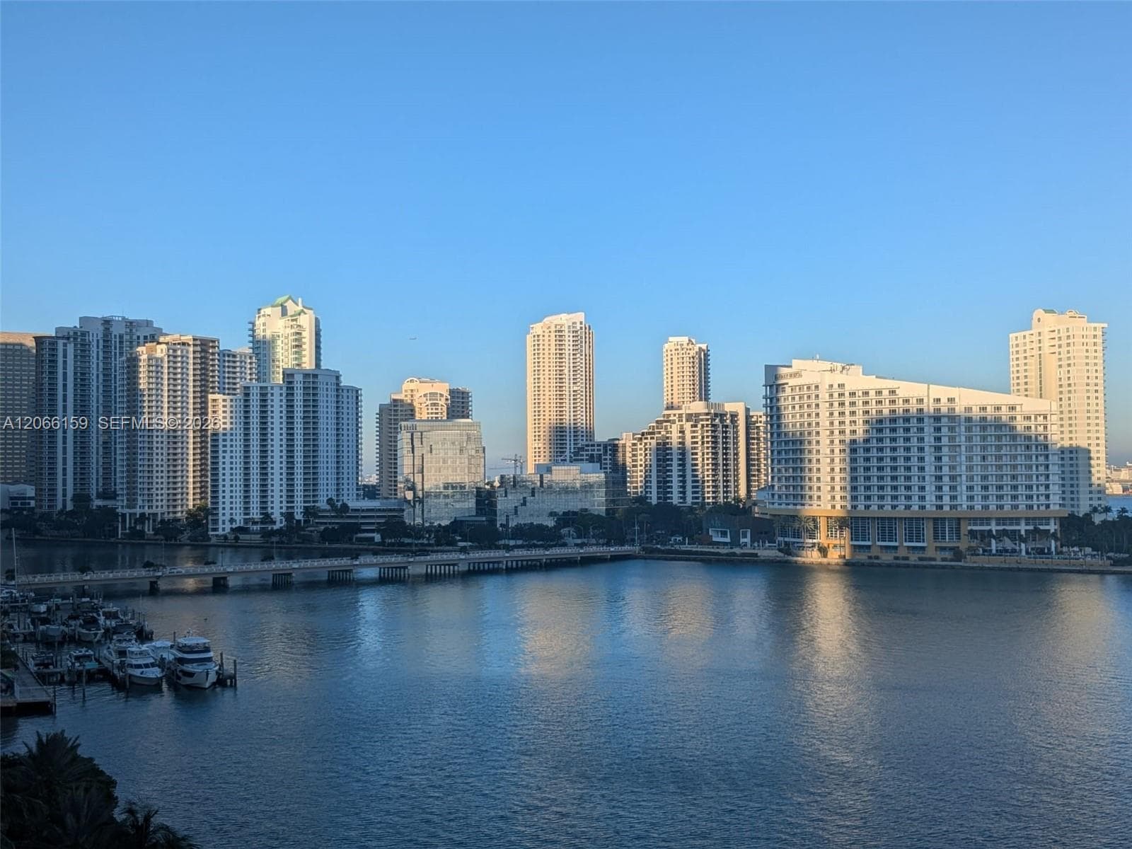 Condominium at 1155 Brickell Bay Dr # 910, Miami FL 33131