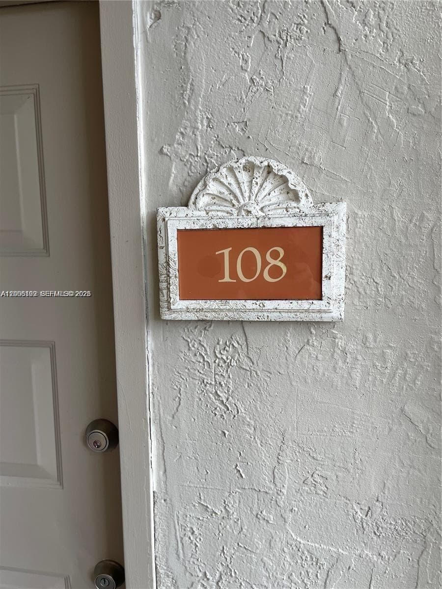 Apartment at 8225 Lake Dr # 108, Doral FL 33166