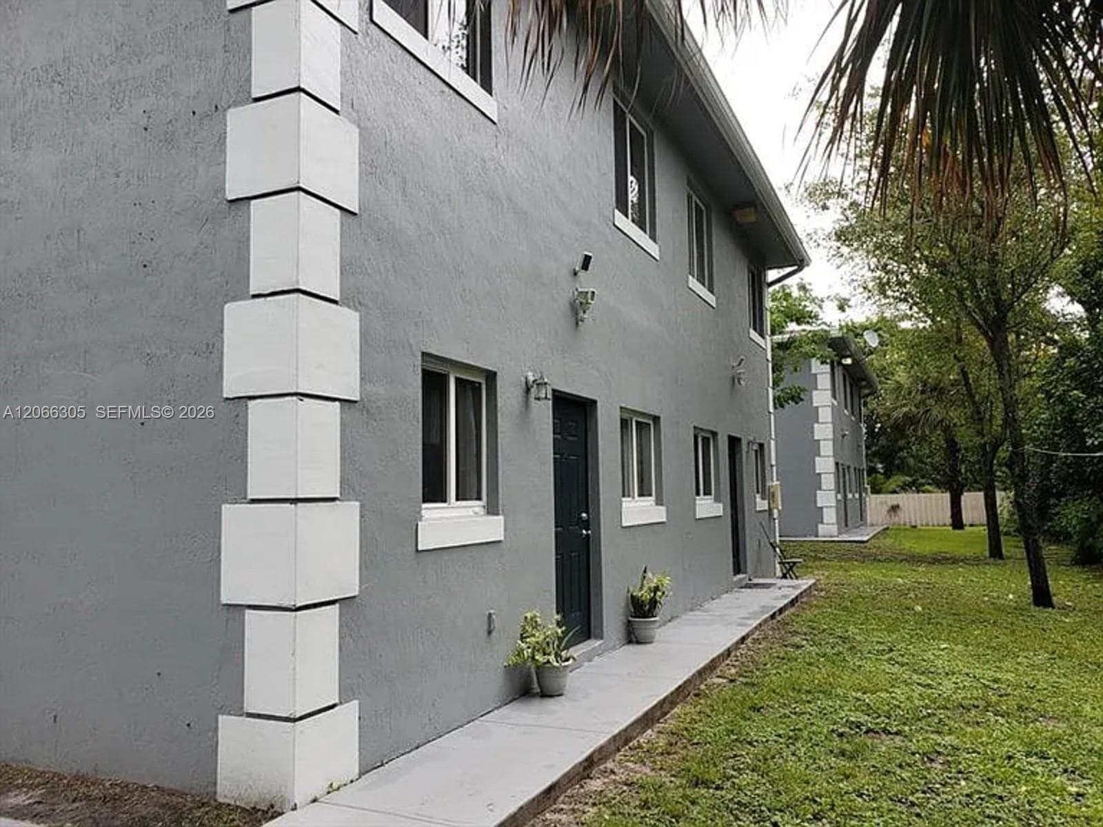 Apartment at 14084 NE 2nd Ave # 14084, Miami FL 33161