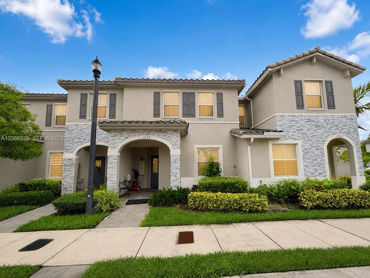 Townhouse at 1877 SE 26th Ter, Homestead FL 33035