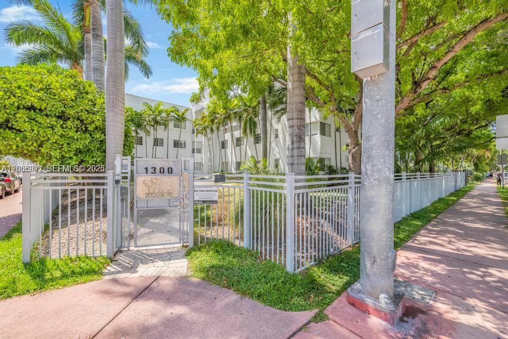 Condominium at 1300 Pennsylvania Ave # 104, Miami Beach FL 33139