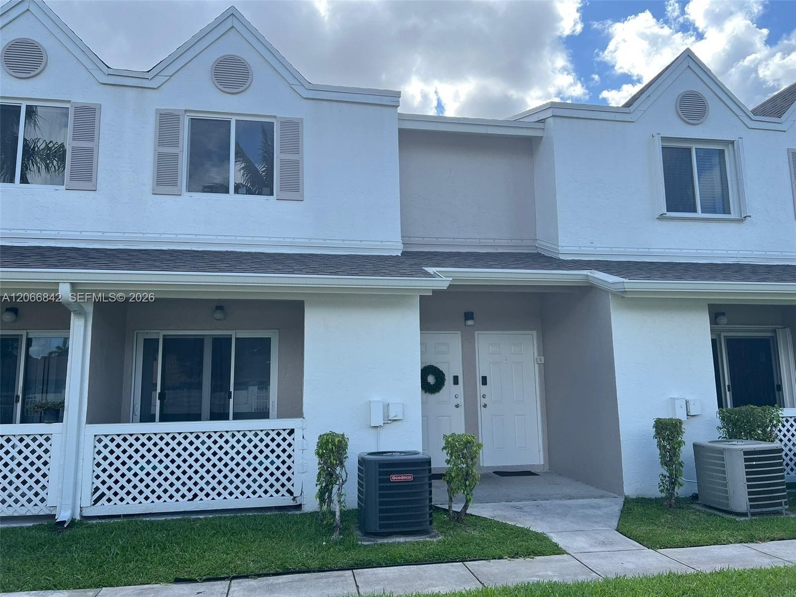 Townhouse at 17515 NW 67th Ct # 22, Hialeah FL 33015