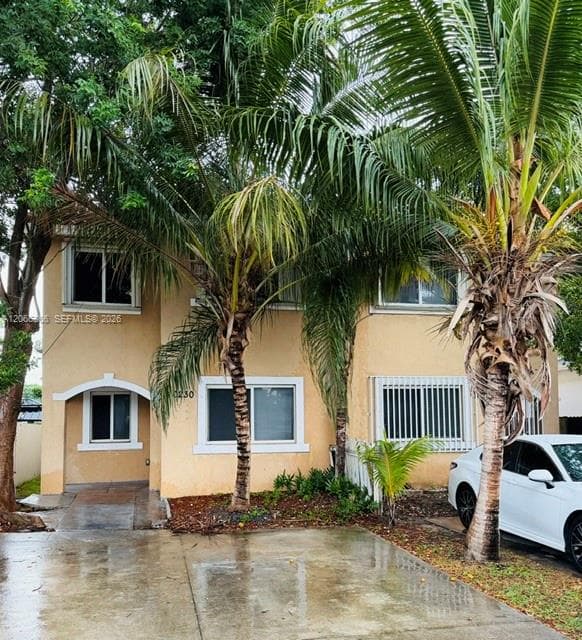 Townhouse at 10230 SW 173rd St, Miami FL 33157