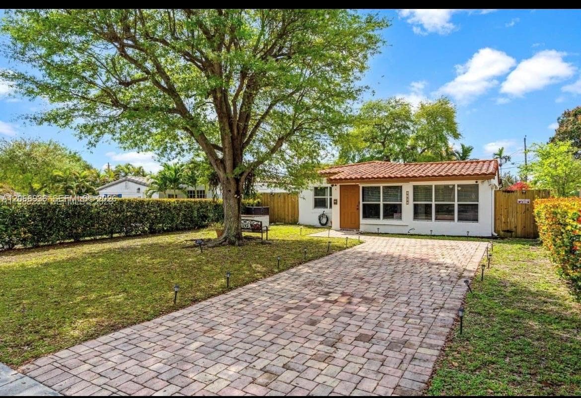 Single Family Residence at 1482 NE 175th St, North Miami Beach FL 33162