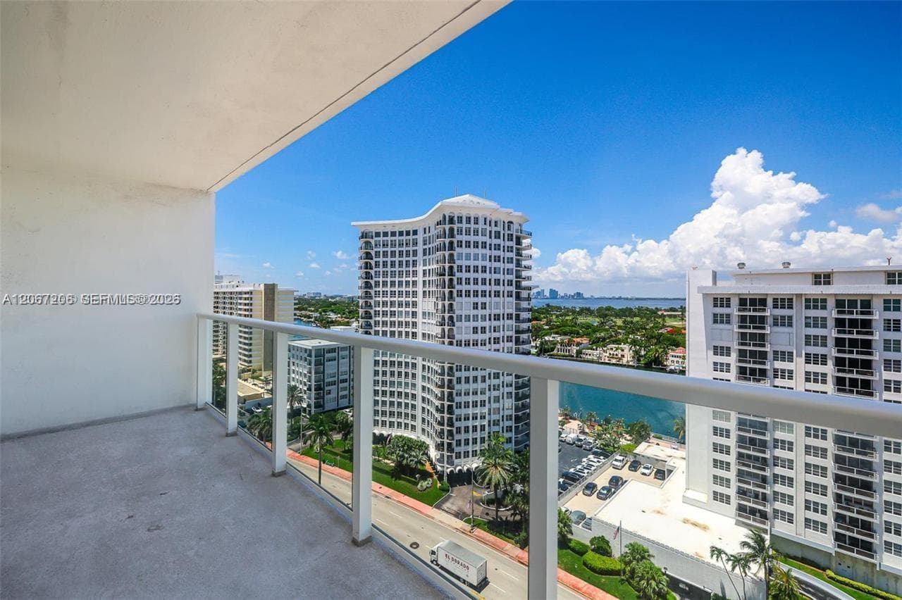 Condominium at 5701 Collins Ave # 1611, Miami Beach FL 33140