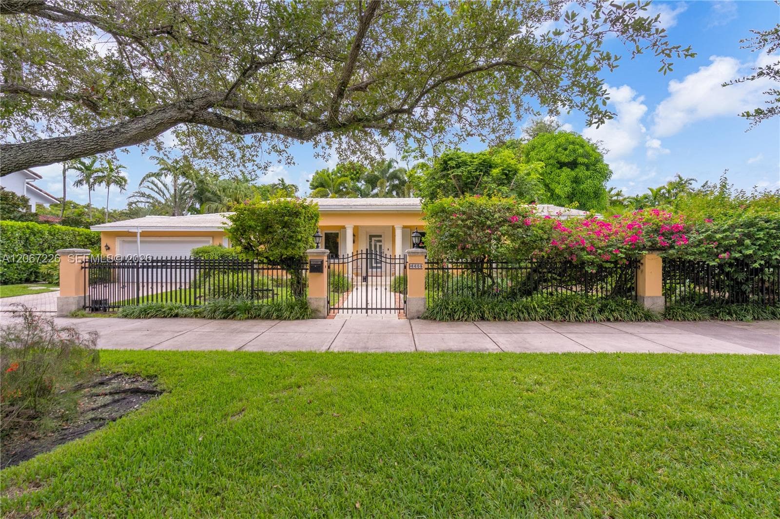 Single Family Residence at 6605 Maynada St, Coral Gables FL 33146
