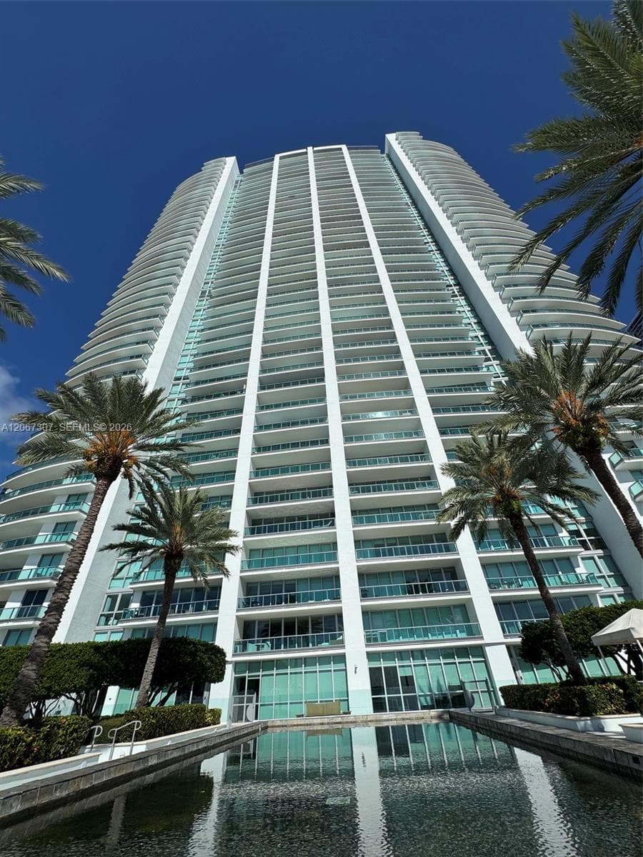 Condominium at 1331 Brickell Bay Dr # 1708, Miami FL 33131