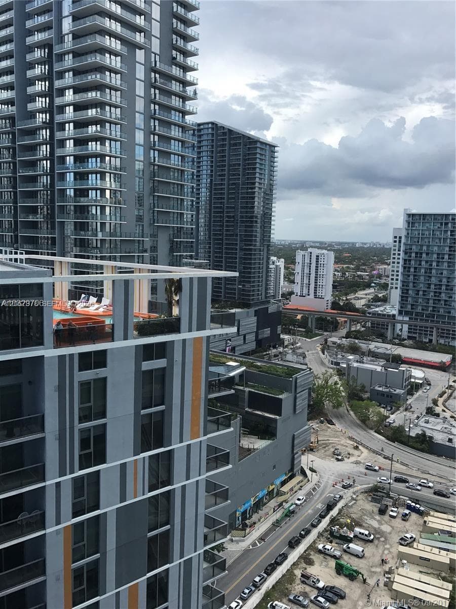 Condominium at 41 SE 5th St # 1606, Miami FL 33131