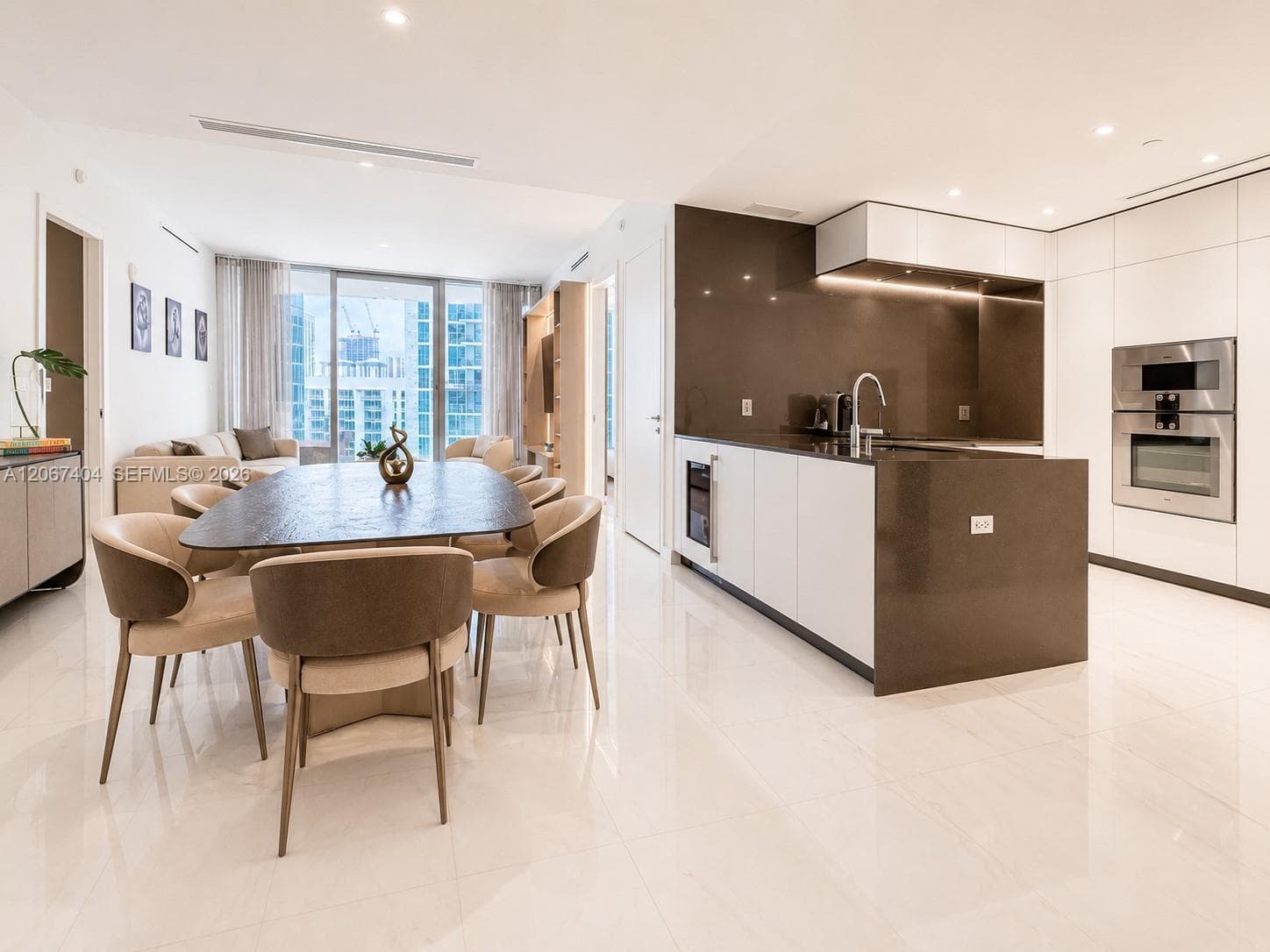 Condominium at 300 Biscayne Boulevard Way # 2609W, Miami FL 33131
