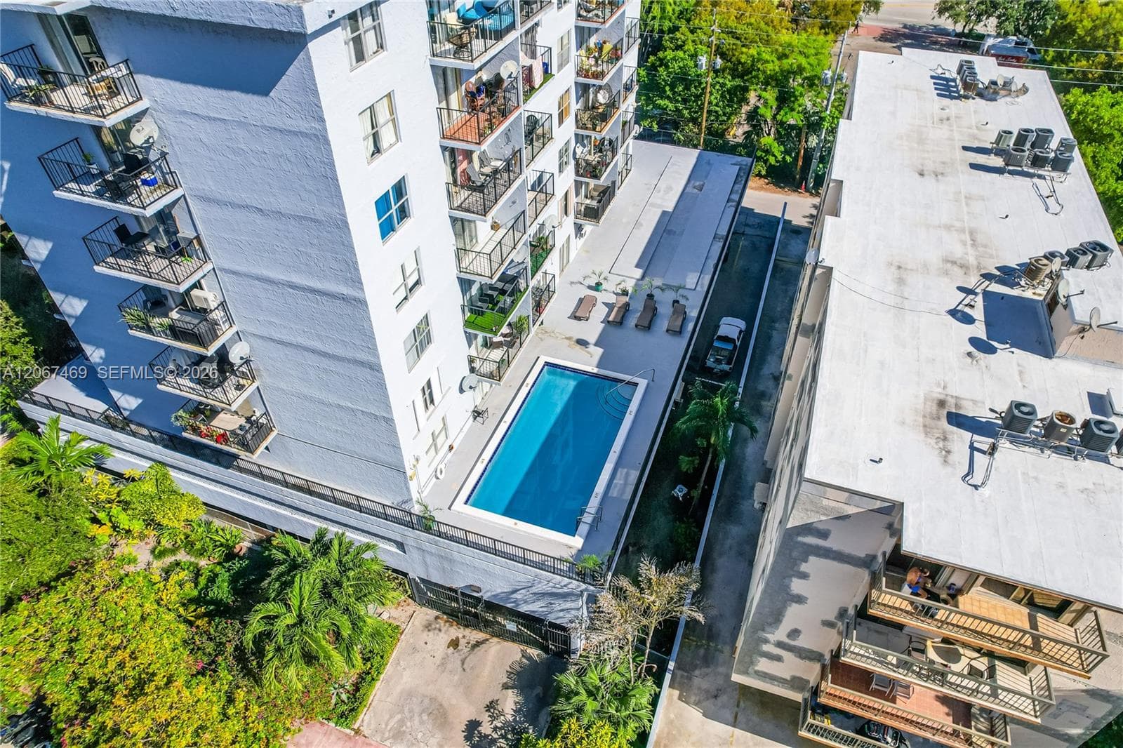 Condominium at 899 West Ave # 7H, Miami Beach FL 33139