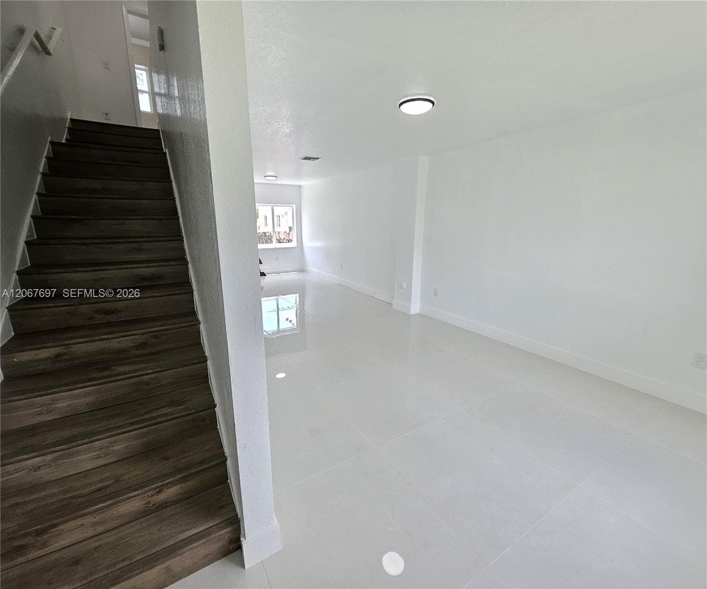 Townhouse at Miami, FL, 33150