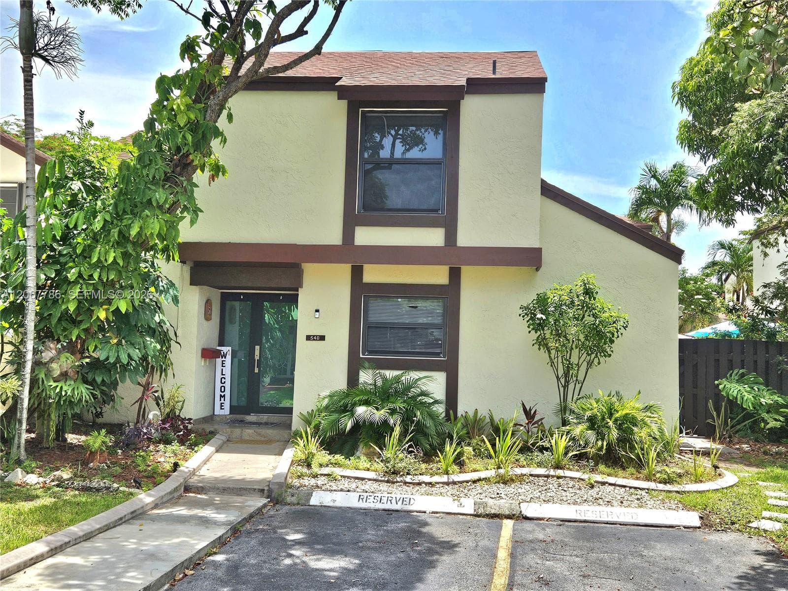 Condominium at 540 NW 99th Pl # 540, Miami FL 33172