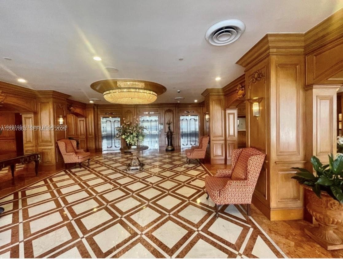 Condominium at 700 Biltmore Way # 818, Coral Gables FL 33134