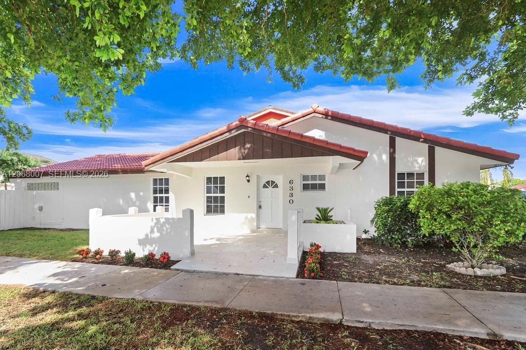 Single Family Residence at 6330 SW 135th Ave # 39, Miami FL 33183