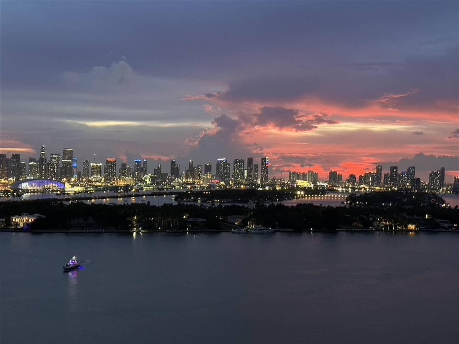 Condominium at 540 WEST Avenue # 2011, Miami Beach FL 33139
