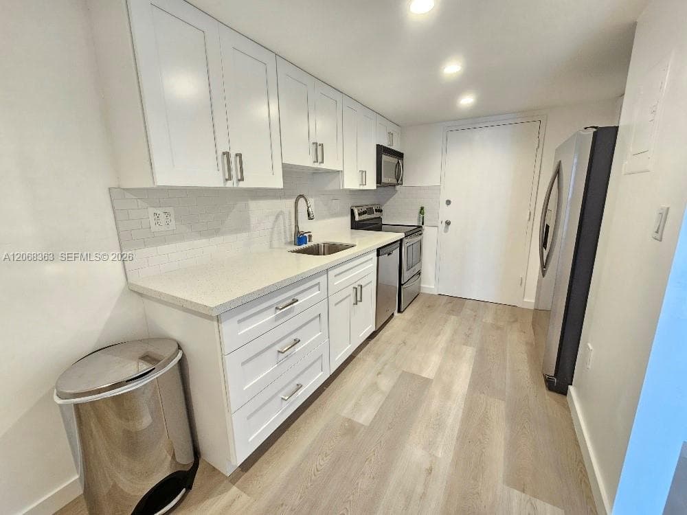 Condominium at 18081 Biscayne Blvd # 1702, Aventura FL 33160