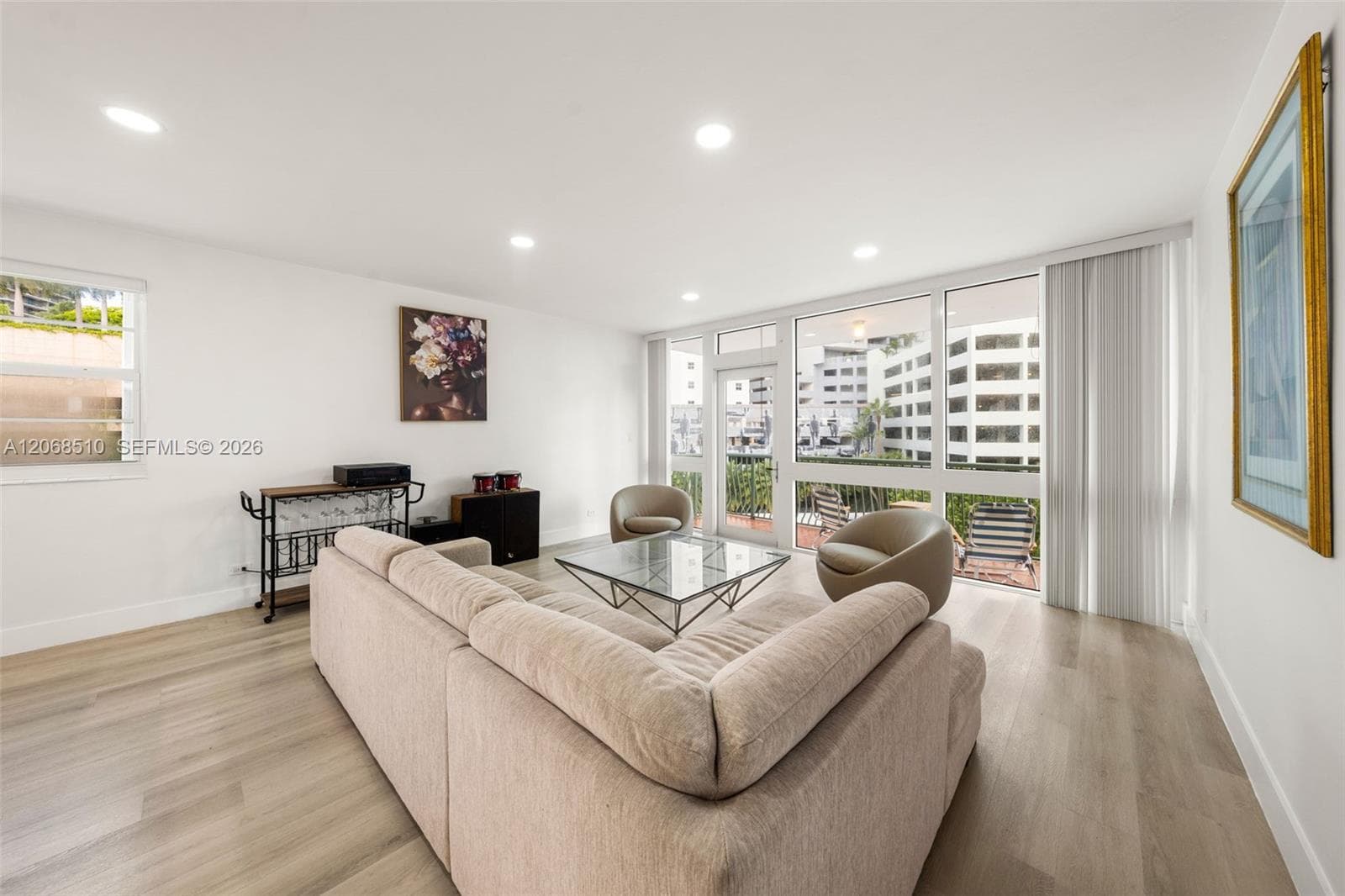 Condominium at 1408 Brickell Bay Dr # 518, Miami FL 33131