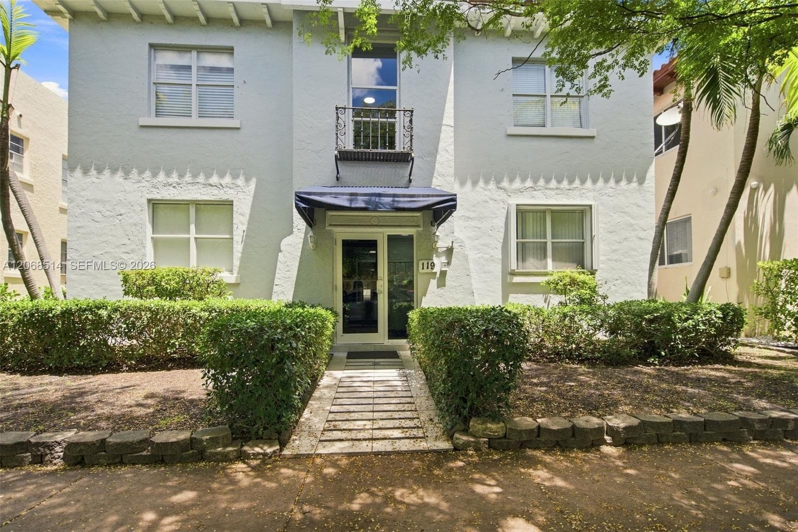 Condominium at 119 Menores Ave # 2, Coral Gables FL 33134